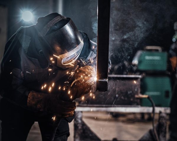 taller de carpintería metálica